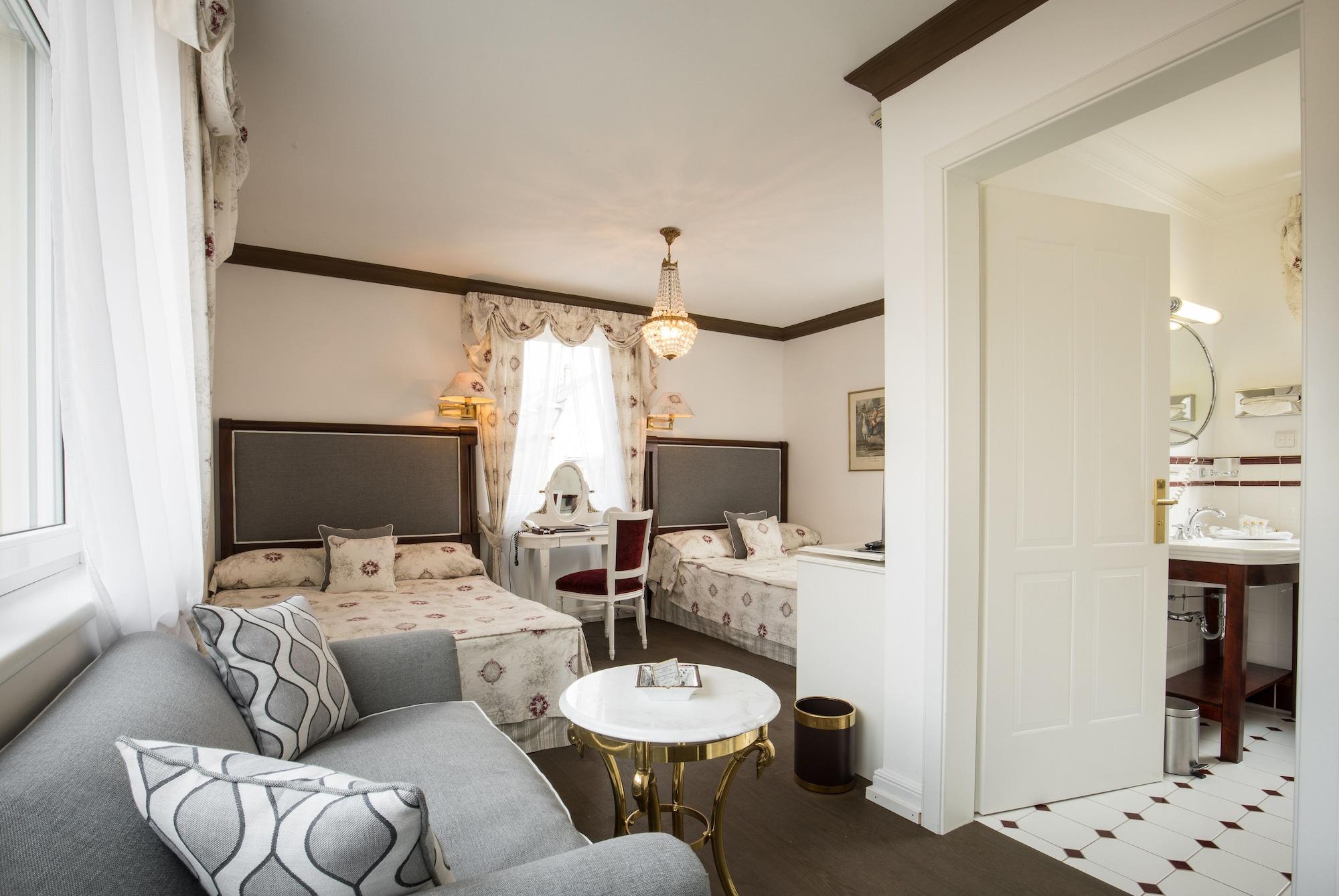 Belle Epoque Hotel 4*