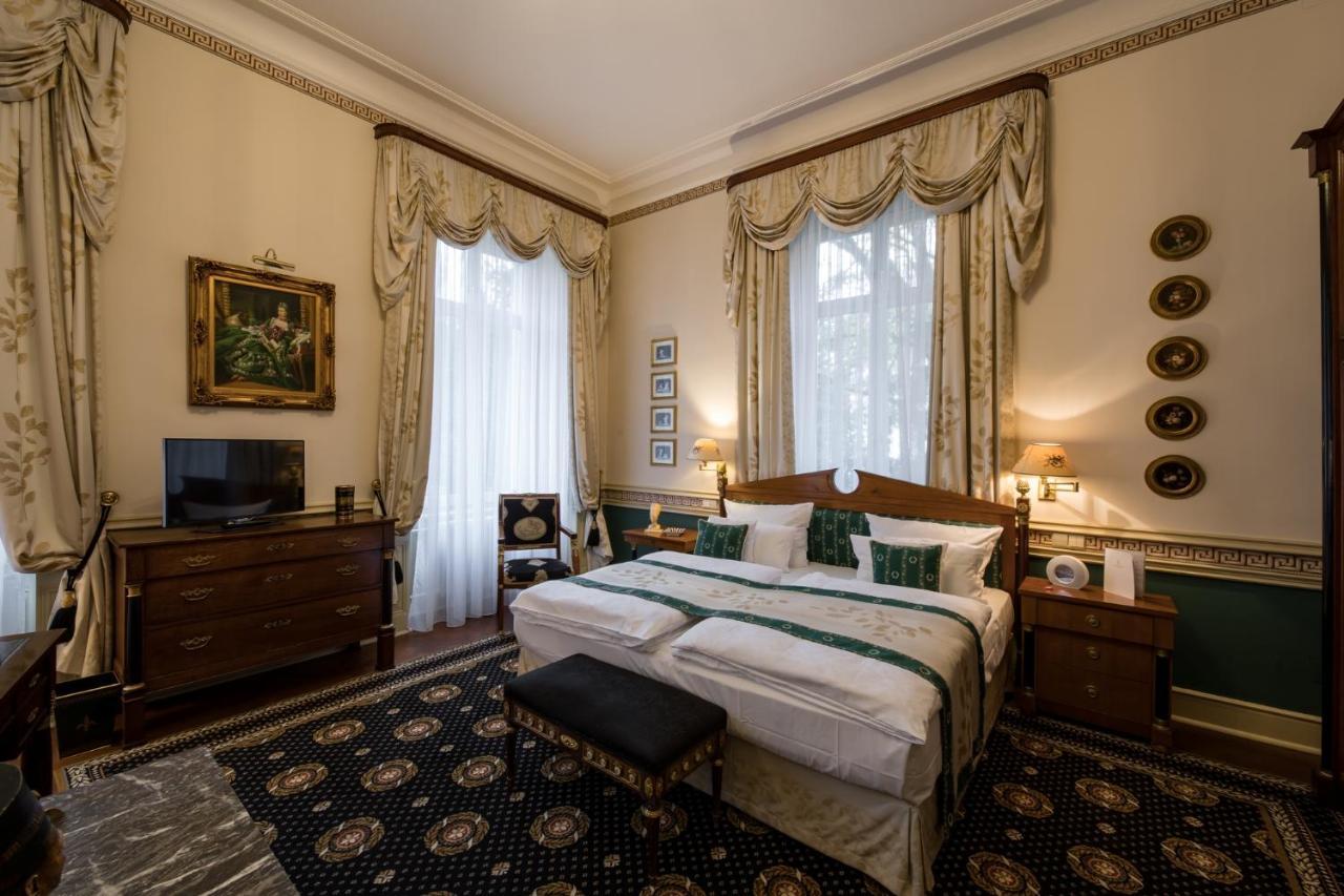 Belle Epoque Hotel